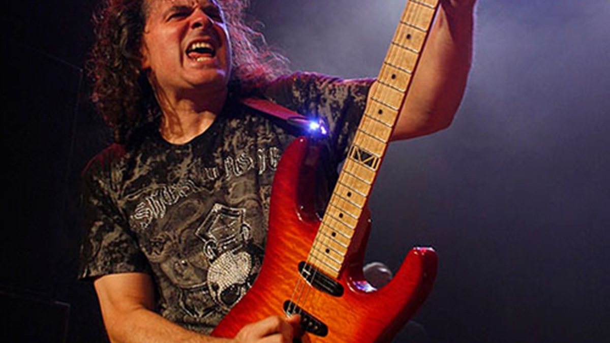 Vinnie Moore - Reprodução / Site Oficial