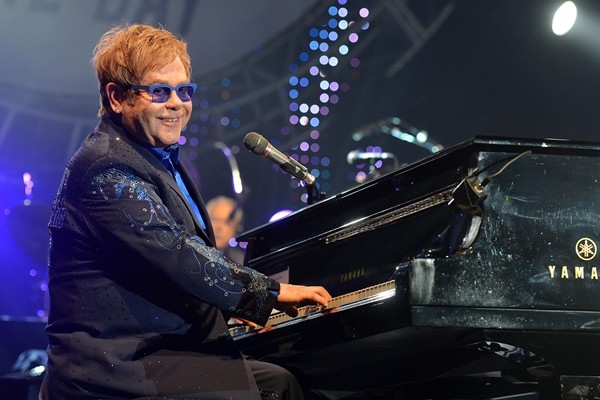 Chatices de roqueiro: Elton John - AP