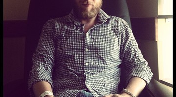 Ted Dwane, do Mumford & Sons - Reprodução / Blog oficial