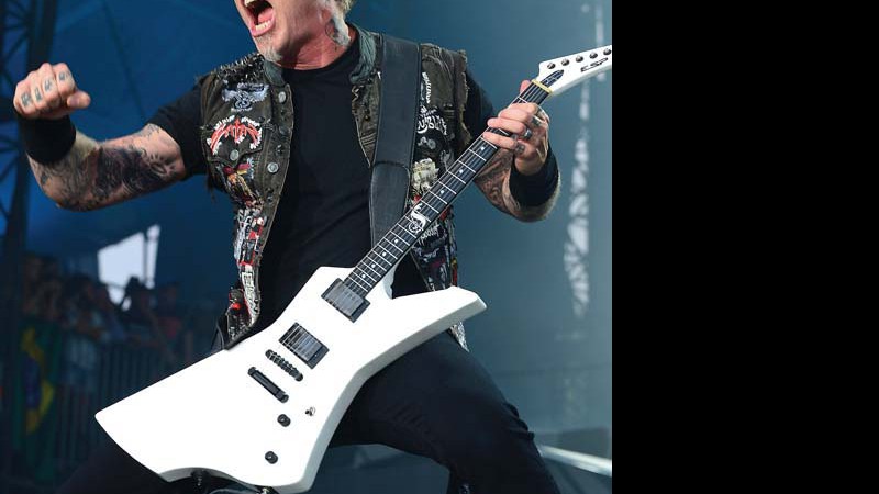 <b>ÂNIMO E GÁS</b> Hetfield lidera a performance bombástica do Metallica no Orion - Theo Wargo/Gett y Images