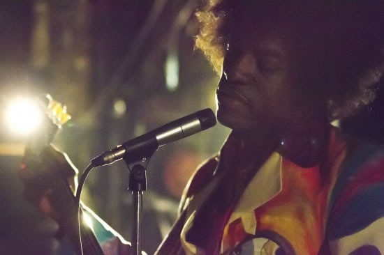 <i>All Is By My Side</i>: Andre 3000 como Jimi Hendrix - Reprodução