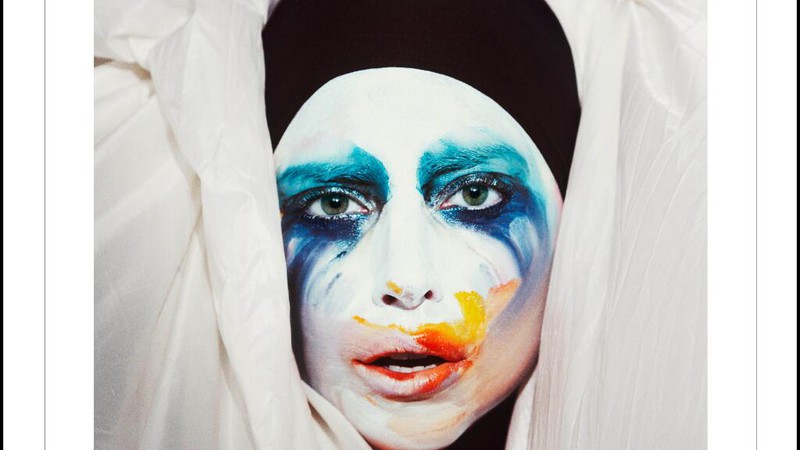 Lady Gaga - single "Applause" - Reprodução / Twitter