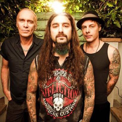 Winery Dogs - Reprodução