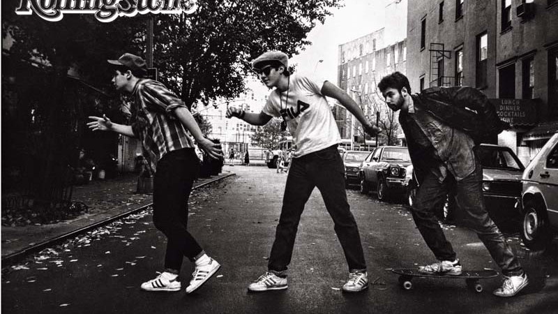 <b>FILA INDIANA</b>
Ad-Rock, Mike D e MCA nos primórdios do Beastie Boys, retratados por Ricky Powell
 - Ricky Powell