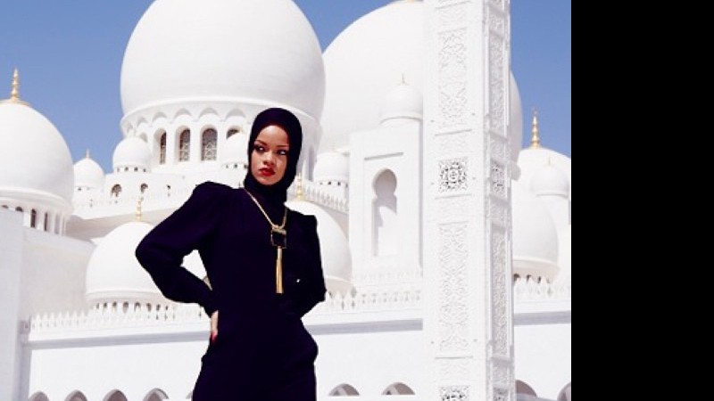 Rihanna em Abu Dhabi. - Reprodução / Instagram