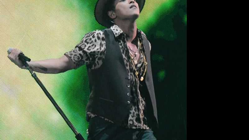 Bruno Mars 600 x 600 - Charles Sykes/AP