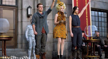 <b>Preparados</b>
Elizabeth Banks (ao centro) com Jennifer Lawrence e Josh Hutchenson; - Murray Close /DIVULGAçÃO