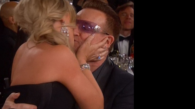 Amy Poehler e Bono - Reprodução / Vídeo