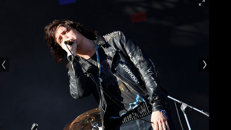 Julian Casablancas se apresentou com a banda The Voidz no festival Lollapalooza Brasil - Divulgação/T4f