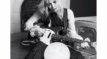 Courtney Love - You Know My Name e Wedding Day - Reprodução / Vídeo