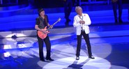 Carlos Santana e Rod Stewart - Reprodução / Vídeo