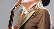 <b>Sossego</b> <br>

Nos palcos do New Orleans Jazz & Heritage Festival:  Johnny Winter.