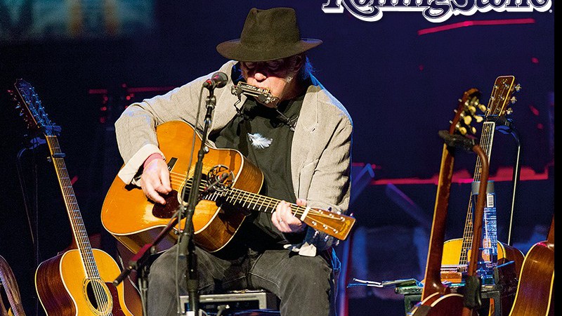 <b>Ao vivo</b><br>

Neil Young em show nos Estados Unidos, em abril deste ano.