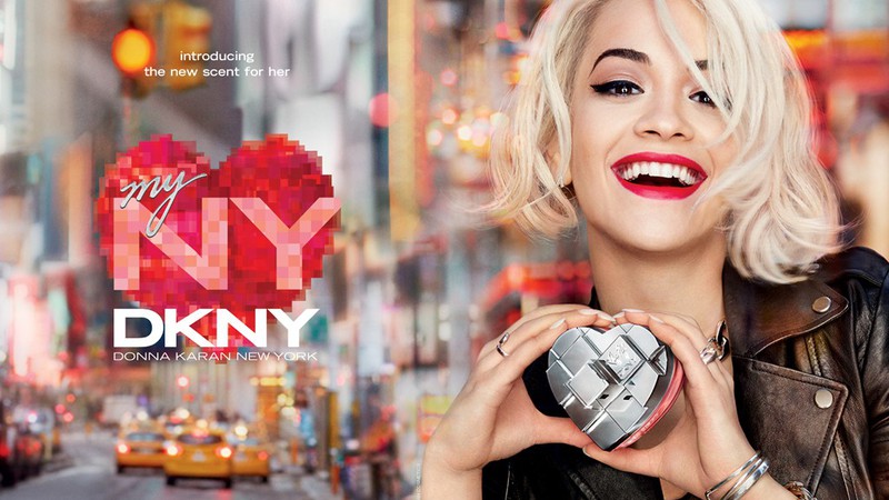 Rita Ora para DKNY - Reprodução