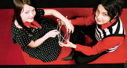 Meg e Jack White, quando ainda formavam o White Stripes. - Mark Seliger