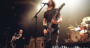 <b>Nos palcos</br>

<br>

Grohl ao vivo com o Foo Fighters em Washington, D.C., em maio. - Foto: Divulgação