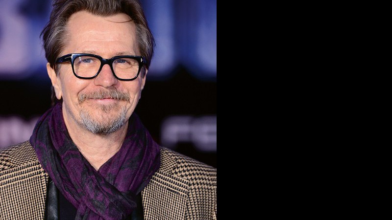 <b>Humilde</b> 
<br>
Oldman não entende a admiração de jovens atores. - Karwai Tang