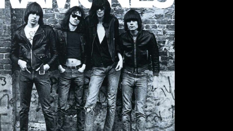 Ramones - Ramones (1976) - 600x600 - Reprodução