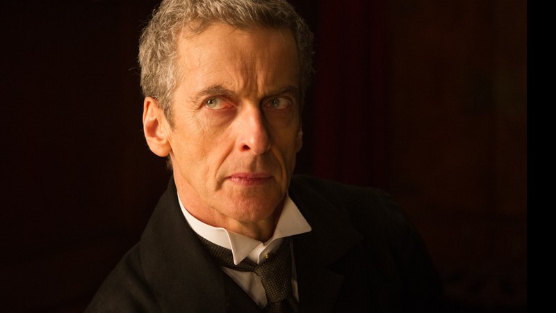 Alienígena Peter Capaldi é o novo Doutor.  - Adrian Rogers