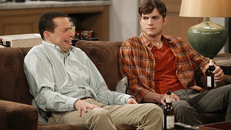 <i><b>Two and a Half Men </i></b>
<br><br>
A décima segunda (e última) leva de episódios da série estreia no dia 30 de outubro.
 - Reprodução