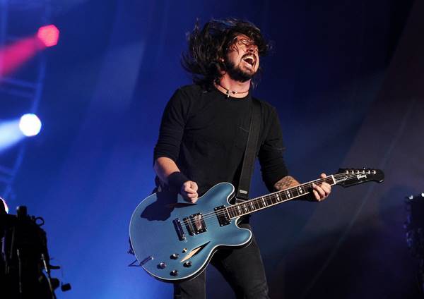 Foo Fighters durante show nos Estados Unidos, em 2012 - Evan Agostini/AP