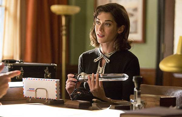 A atriz Lizzy Caplan em cena de <i>Master of Sex</i>  - Divulgação/HBO