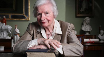 P.D. James  - Reprodução/Facebook