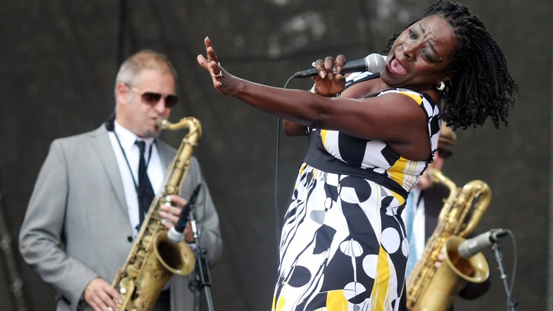 A cantora norte-americana de soul Sharon Jones - Jack Plunkett/AP