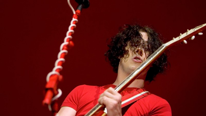 Jack White comandando o White Stripes - Stephen Chernin/AP