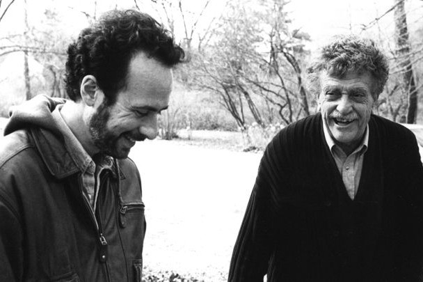 Robert Weide e Kurt Vonnegut - Whyaduck Productions/Divulgação