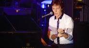 Ex-beatle fez show surpresa de dia dos namorados em Nova York - Evan Agostini/AP