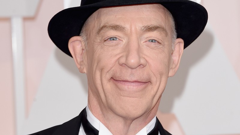 J. K. Simmons na entrada do Oscar - Divulgação/TNT