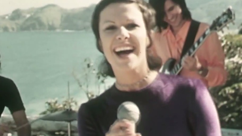 Elis Regina cantando no Rio de Janeiro - Reprodução/Vídeo