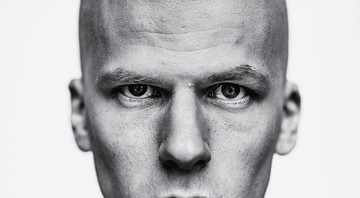 O ator Jesse Eisenberg como o vilão Lex Luthor em <i>Batman e Superman: Alvorecer da Justiça</i> - Reprodução/Entertainment Weekly