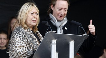 Cynthia e Julian Lennon - AP