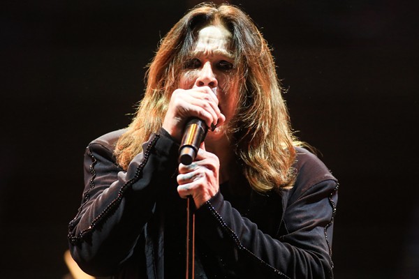 Ozzy Osbourne deixa o público brasileiro de joelhos durante show no festival Monsters of Rock 2015. - Gustavo Vara 