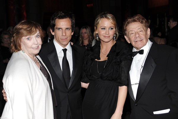 Familiares durante evento em Nova York, em 2008 - Evan Agostini/AP