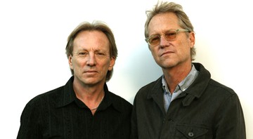 Dewey Bunnell (esquerda) e Gerry Beckley, veteranos à frente da banda America - Divulgação