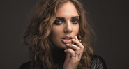 Cantora pop sueca Tove Lo - Johannes Helje