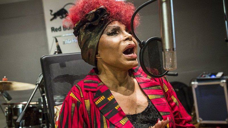 A cantora Elza Soares gravado no estúdio da Red Bull Station, em São Paulo - Fabio Piva/Divulgação