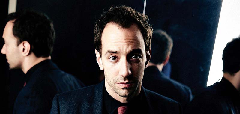 <b>SOLIDÃO BEM-VINDA</b><br>
Albert Hammond Jr. parece mais contente com a carreira solo do que com o Strokes - Divulgação