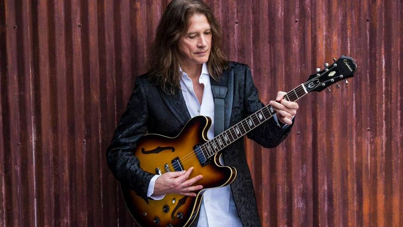 O guitarrista Robben Ford. - Divulgação