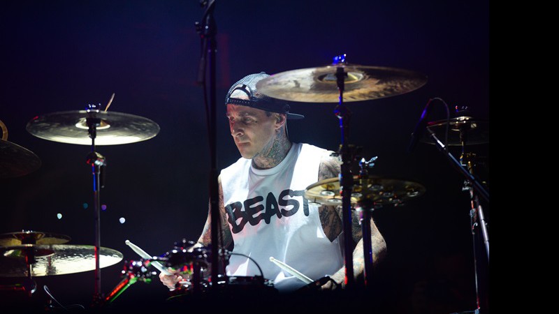 Travis Barker no Coachella 2015. - Scott Roth/AP 