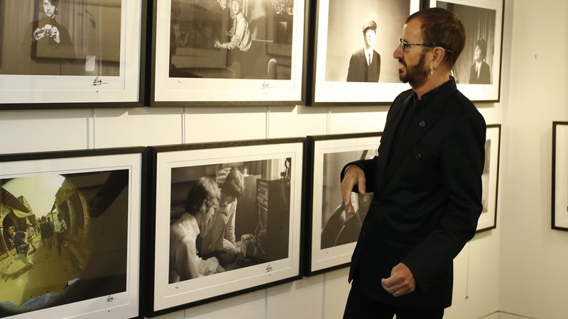 Ringo Starr em exposição fotográfica dos Beatles em Londres, na Inglaterra - Alastair Grant/AP