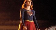 Melissa Benoist como Supergirl (Foto: Reprodução Warner Bros.)