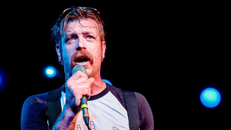 Jesse Hughes durante apresentação do Eagles Of Death Metal em Londres - Eagles of Death Metal