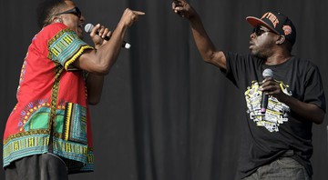  Q-Tip e Phife Dawg (da esquerda para a direita) do A Tribe Called Quest  - Jonathan Short/AP