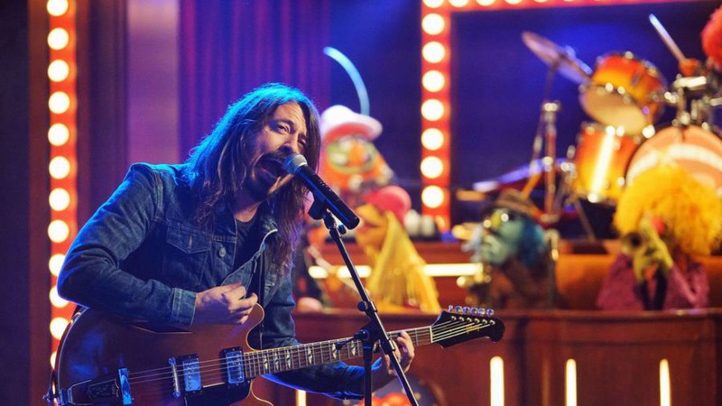 Dave Grohl em <i>Muppets</i> - Reprodução/Vídeo