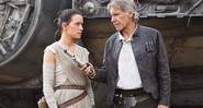 Ford no set com Daisy Rider, novata em Star Wars - RICHARD SHOTWELL/INVISION/AP; DAVID JAMES/© 2015 LUCASFILM LTD.; DIVULGAÇÃO