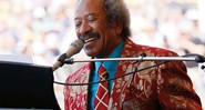 Toussaint nunca perdia a elegância - AP PHOTO/PATRICK SEMANSKY (ALLEN TOUSSAINT);